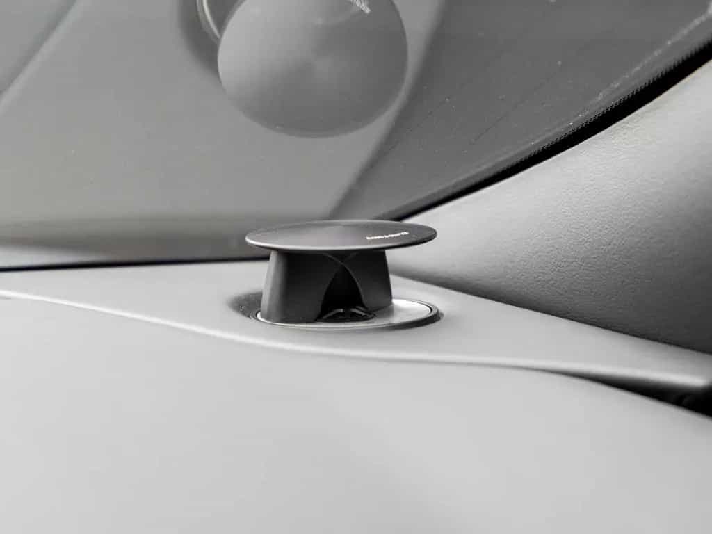 Aston Martin DB11 AMR V12 Coupe -China Grey- 02/2020-photo-24