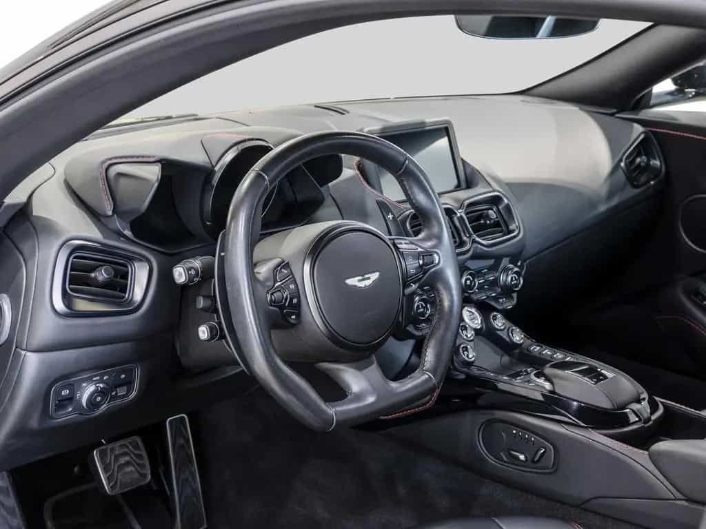Aston Martin V8 Vantage -Onyx Black- 09/2019-photo-2