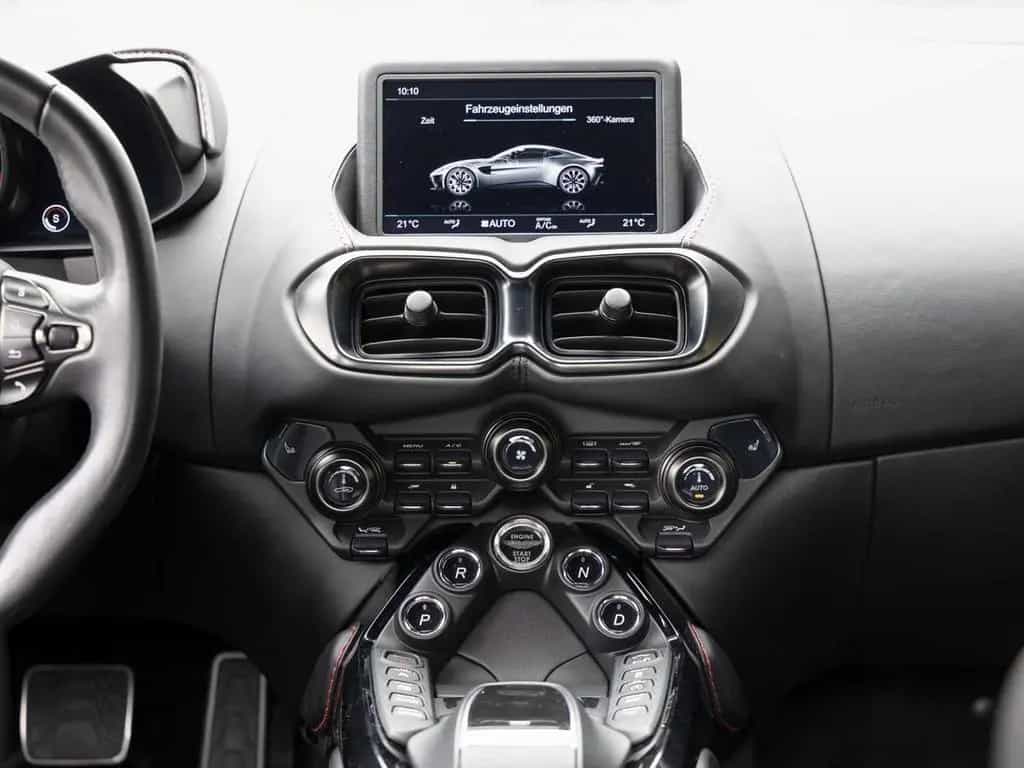 Aston Martin V8 Vantage -Onyx Black- 09/2019-photo-23