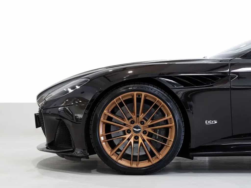 Aston Martin DBS Superleggera Volante -Berwick Bronze- 12/2020-photo-12
