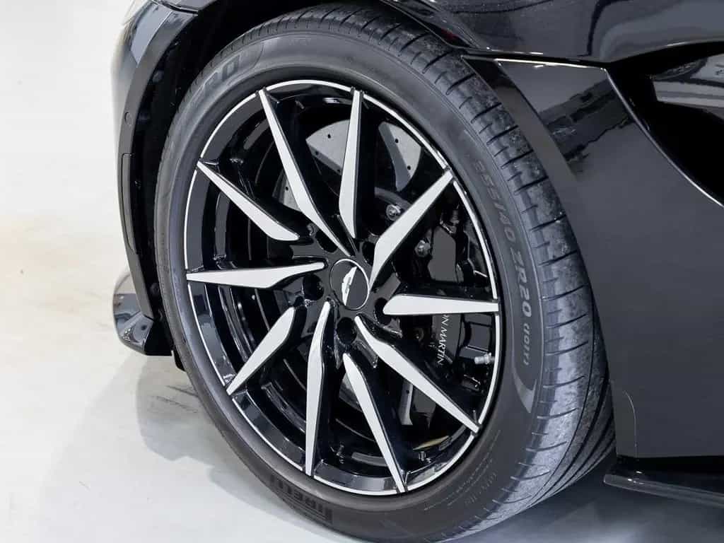 Aston Martin Vantage V8 Coupe -Onyx Black- 10/2020-photo-3