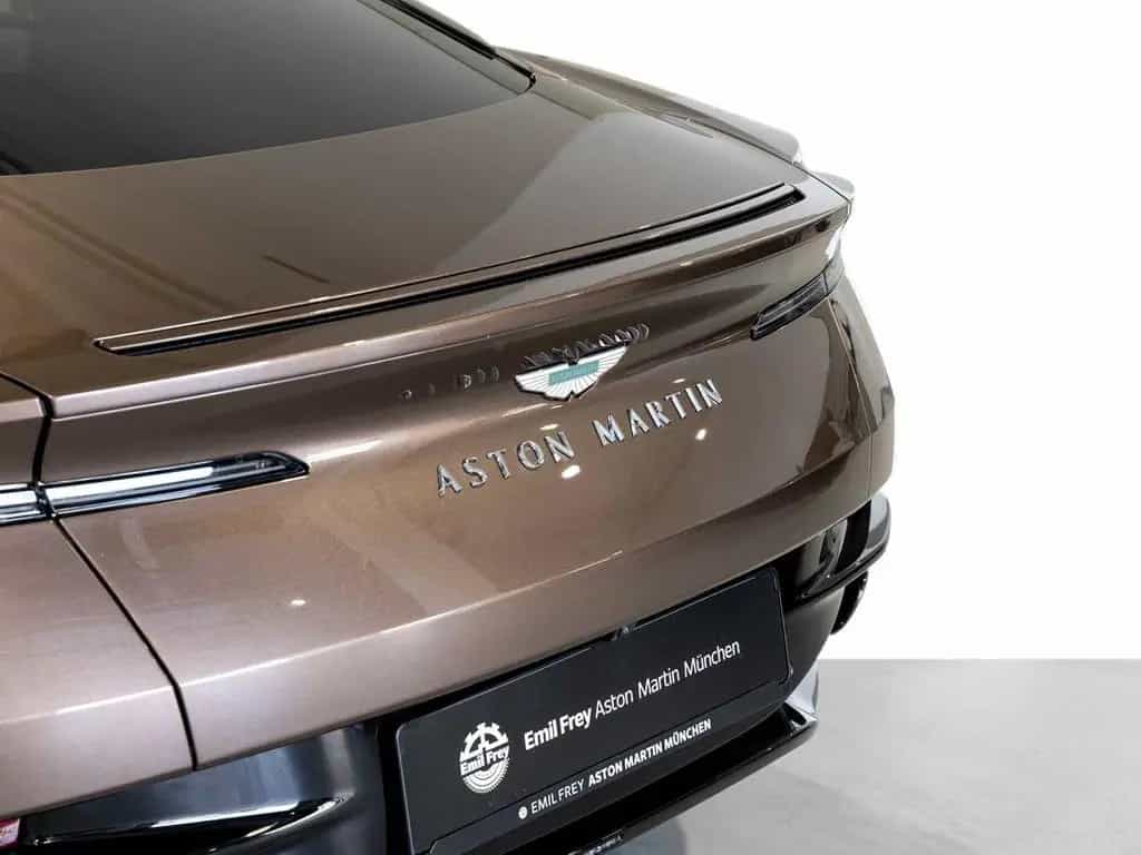 Aston Martin DB12 Coupe -Magneto Bronze- null-photo-7