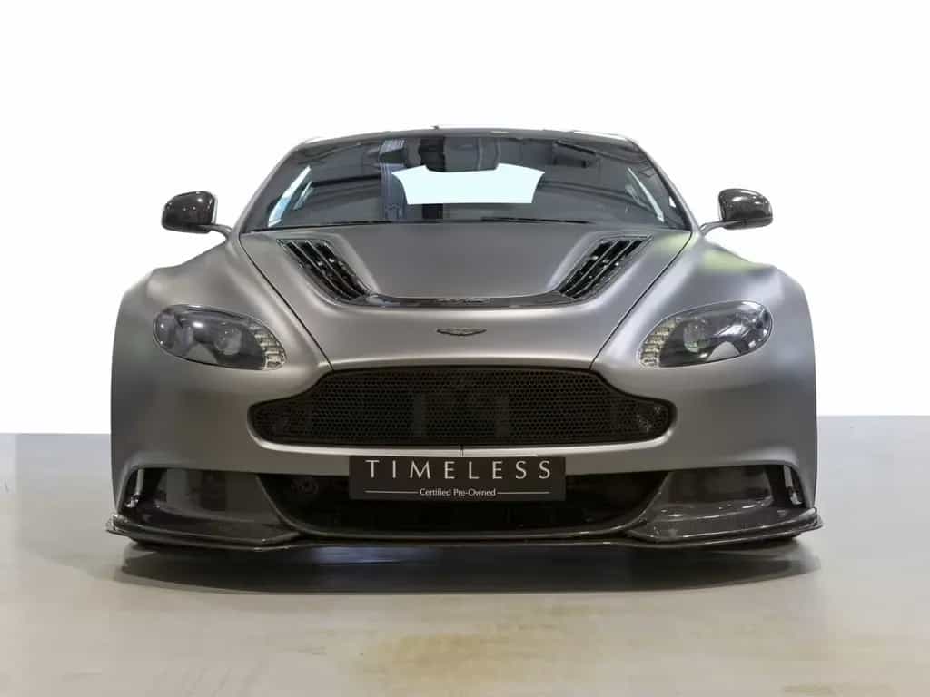 Aston Martin V12 Vantage -GT12- No. 91 / 100 01/2016-photo-6
