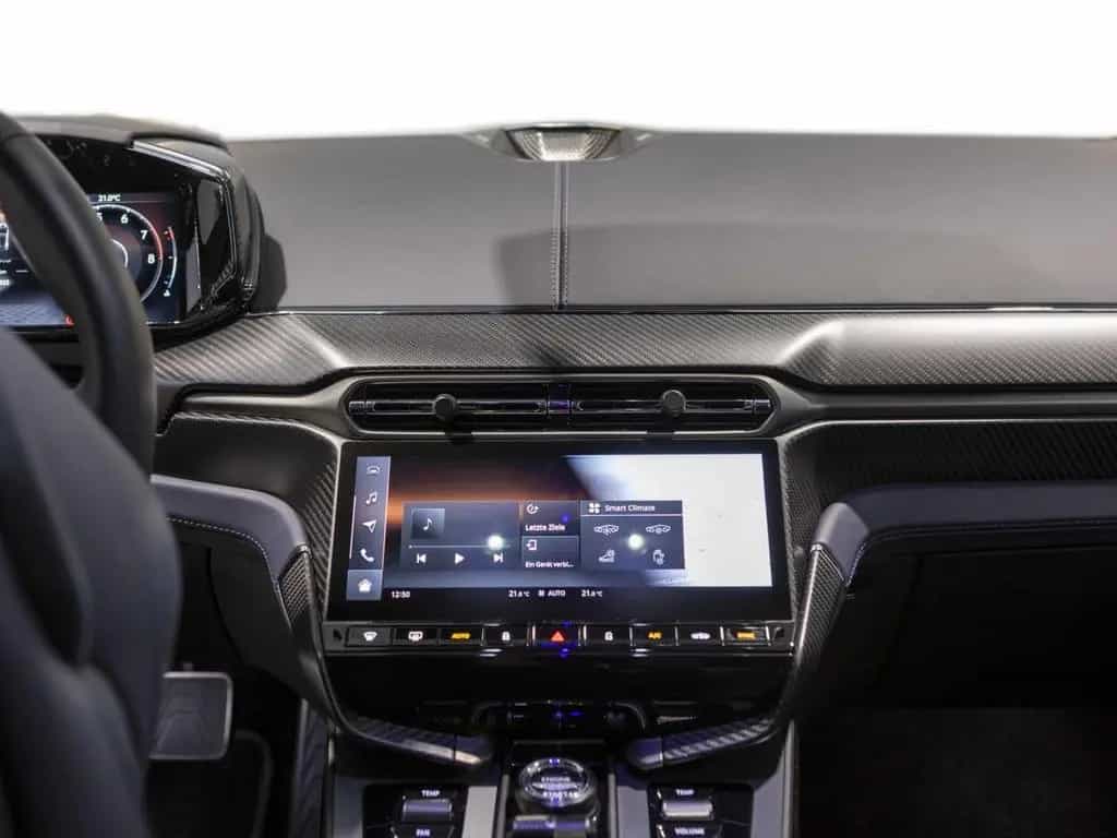 Aston Martin Vanquish V12 Vanquish -Ultramarine Black- 01/2025-photo-26