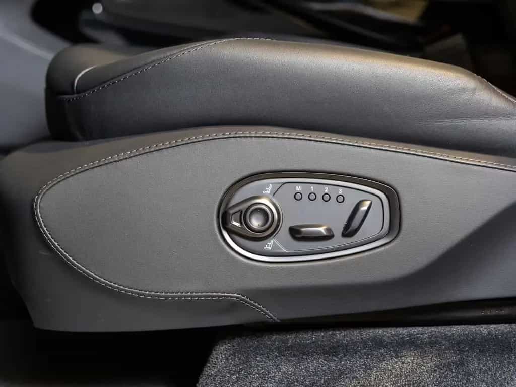 Aston Martin DBX 707 -Jet Black | Full PPF Satin- 10/2025-photo-16
