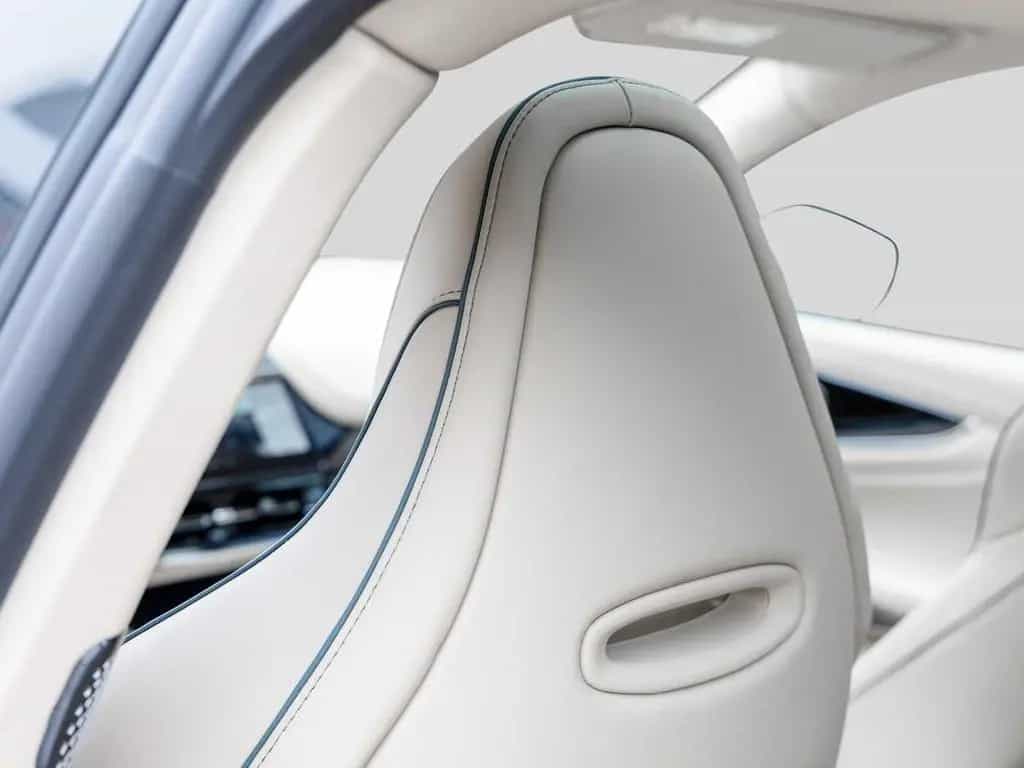 Aston Martin DBX 707 -China Grey- null-photo-25