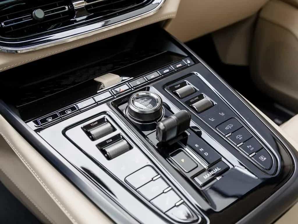 Aston Martin DBX 707 -China Grey- null-photo-27