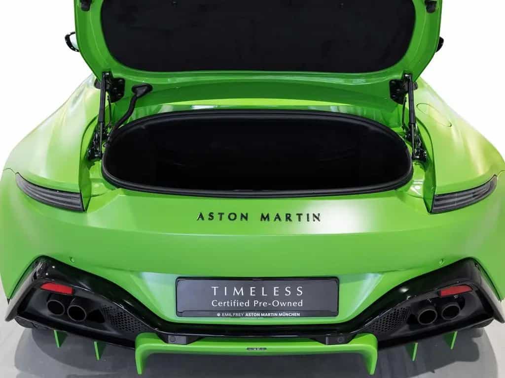 Aston Martin V8 Vantage Roadster -Racing Line Kermit Green- 04/2022-photo-13
