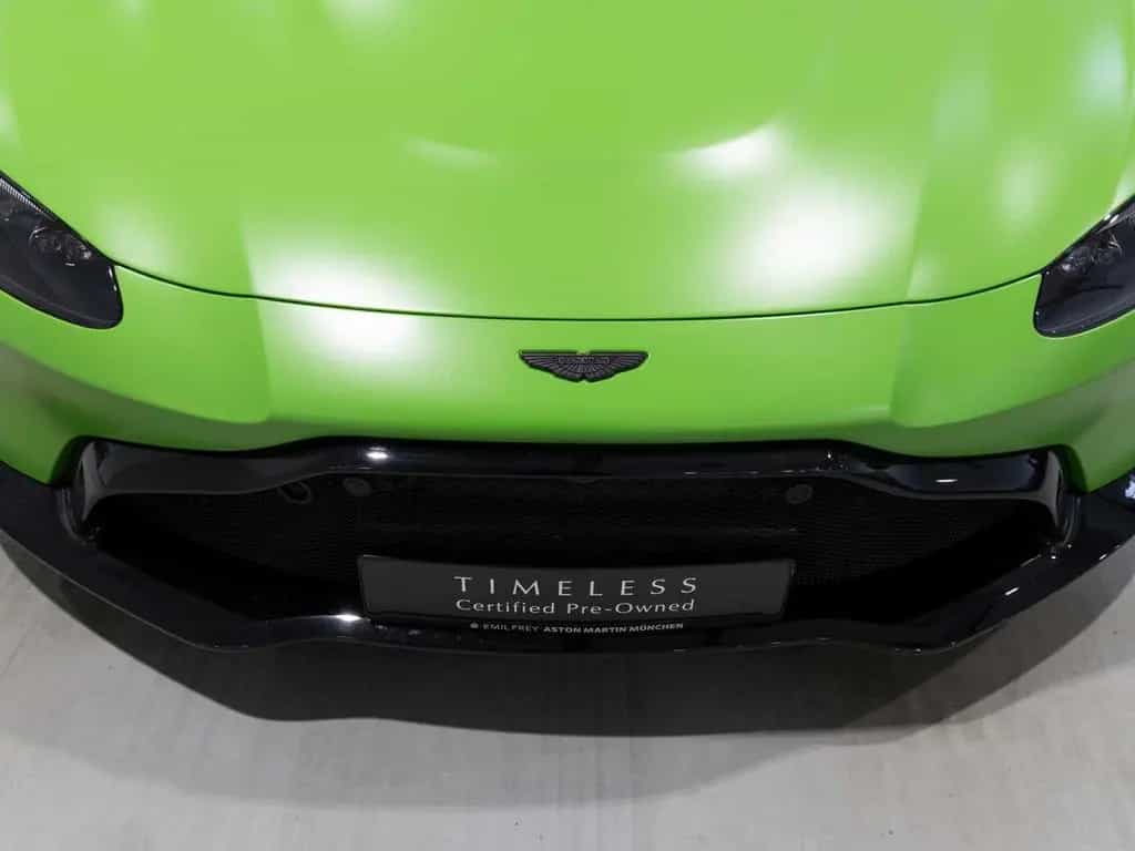 Aston Martin V8 Vantage Roadster -Racing Line Kermit Green- 04/2022-photo-9