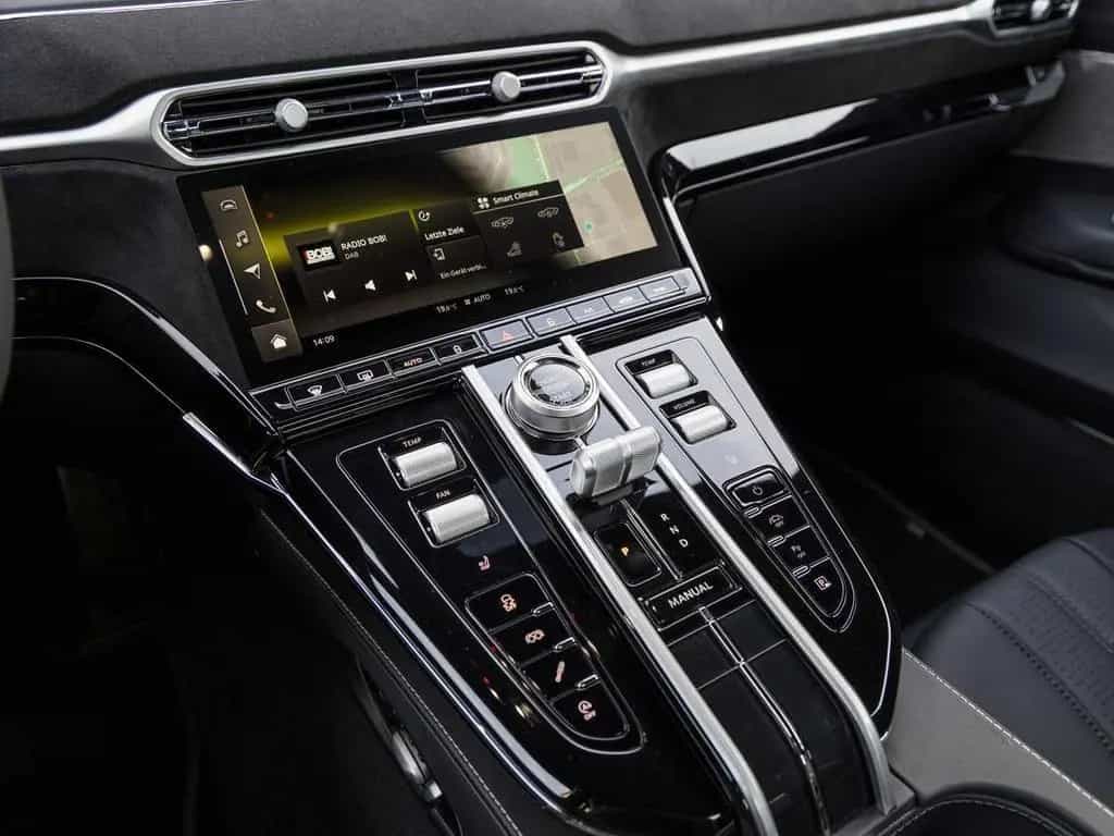 Aston Martin V8 Vantage -China Grey- null-photo-17