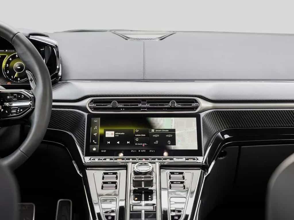 Aston Martin V8 Vantage -Zenith White- 01/2026-photo-23