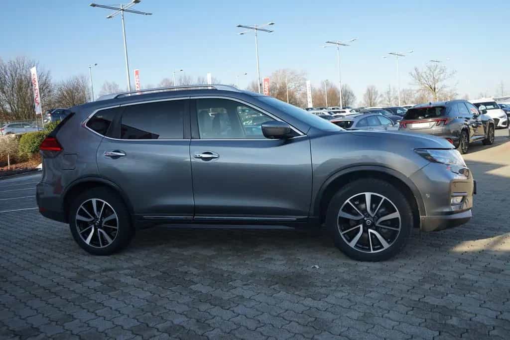 Nissan X-Trail 1.6 DIG-T Tekna 4x2 Navi Leder 7-Sitzer 01/2019-photo-2