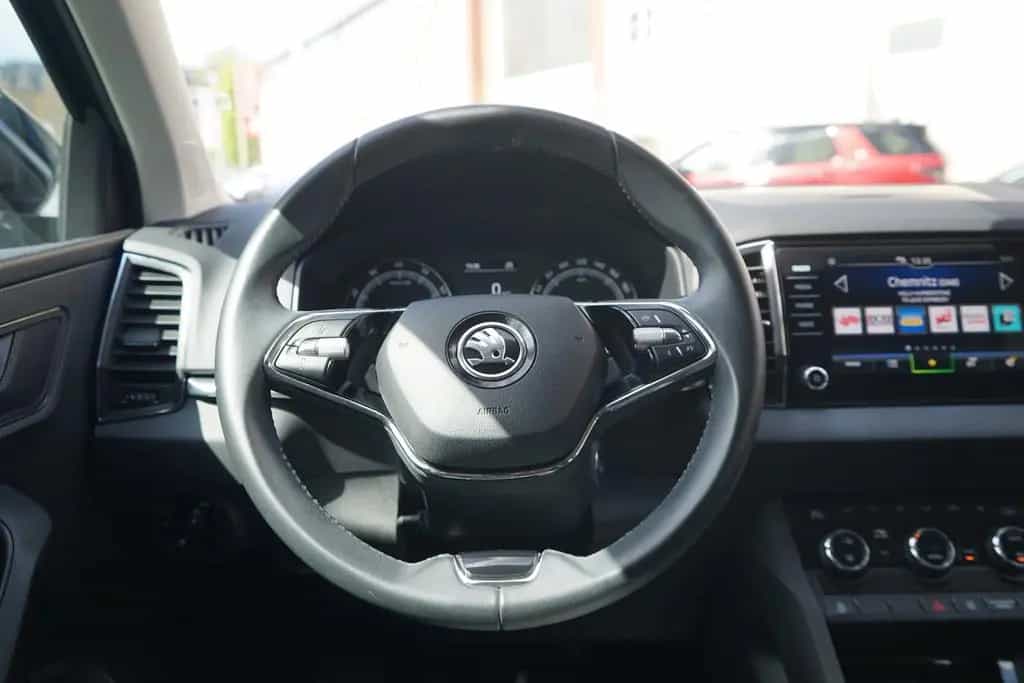 Skoda Karoq 1.5 TSI Clever LED SmartLink Tempomat DAB 07/2022-photo-11