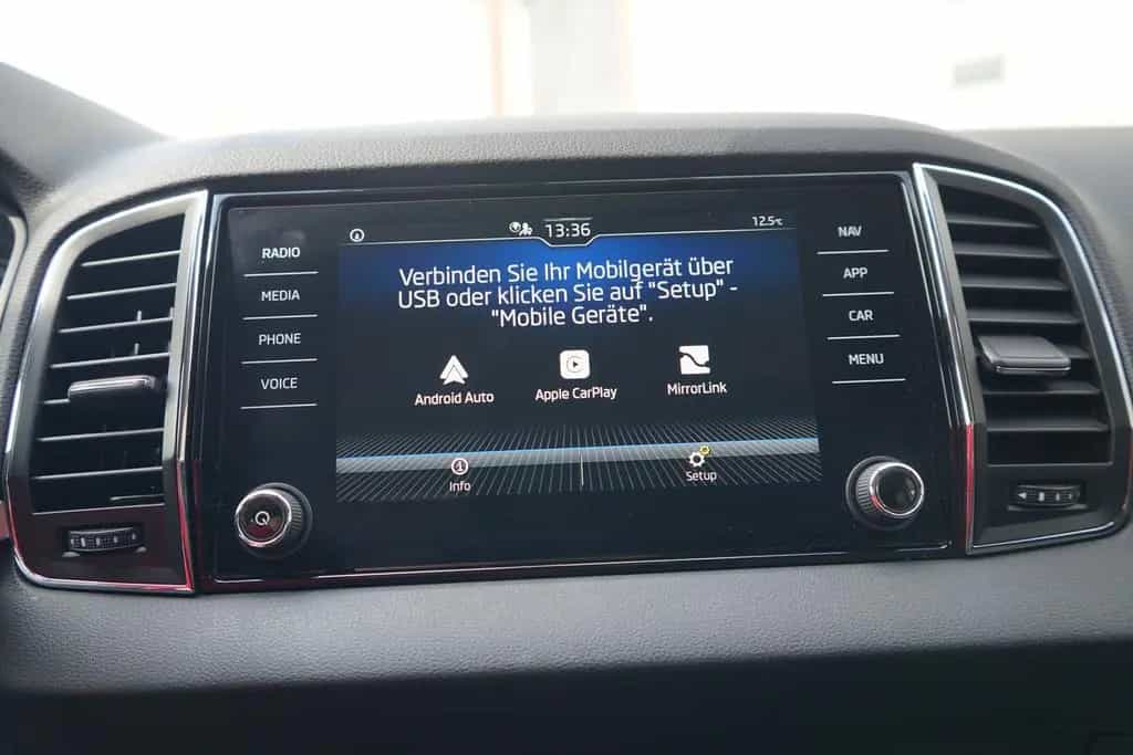 Skoda Karoq 1.5 TSI Clever LED SmartLink Tempomat DAB 07/2022-photo-13