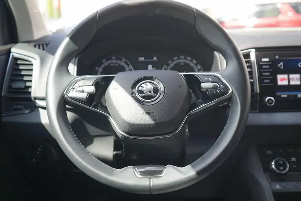 Skoda Karoq 1.5 TSI Clever LED SmartLink Tempomat DAB 07/2022-photo-19