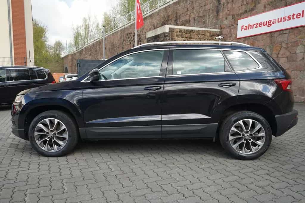 Skoda Karoq 1.5 TSI Clever LED SmartLink Tempomat DAB 07/2022-photo-2