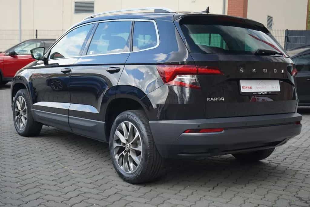 Skoda Karoq 1.5 TSI Clever LED SmartLink Tempomat DAB 07/2022-photo-3