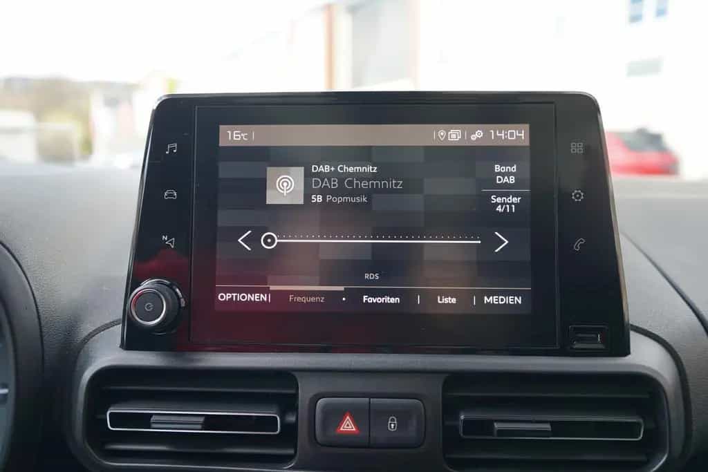Citroën Berlingo 1.5 Blue-HDi Shine M Navi Panorama AHK 10/2018-photo-15