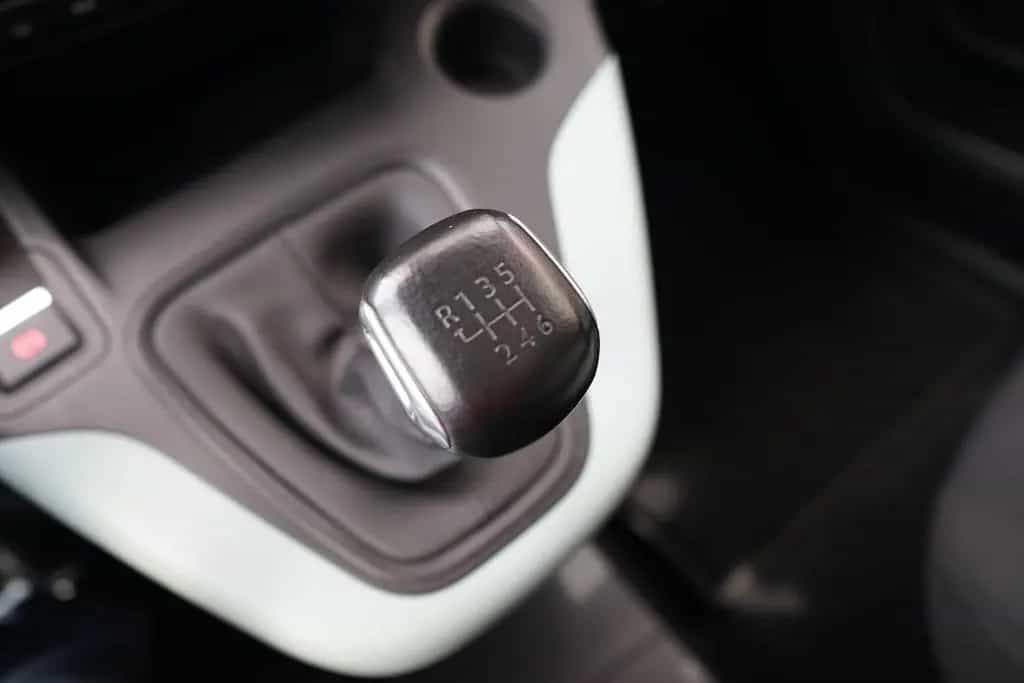 Citroën Berlingo 1.5 Blue-HDi Shine M Navi Panorama AHK 10/2018-photo-17