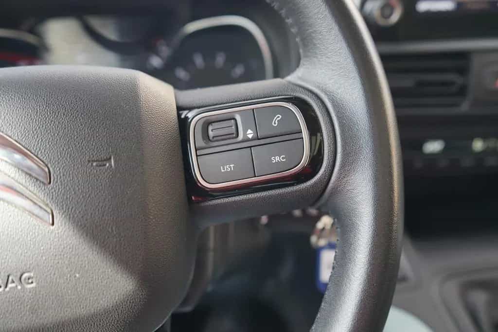 Citroën Berlingo 1.5 Blue-HDi Shine M Navi Panorama AHK 10/2018-photo-19