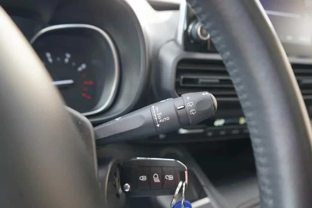 Citroën Berlingo 1.5 Blue-HDi Shine M Navi Panorama AHK 10/2018-photo-23