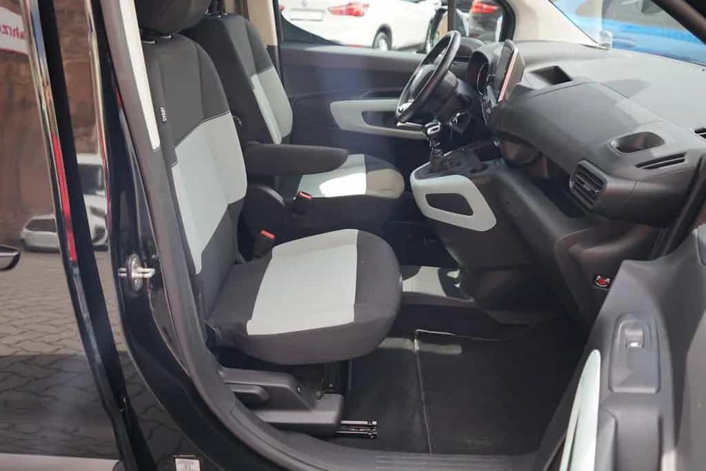 Citroën Berlingo 1.5 Blue-HDi Shine M Navi Panorama AHK 10/2018-photo-28