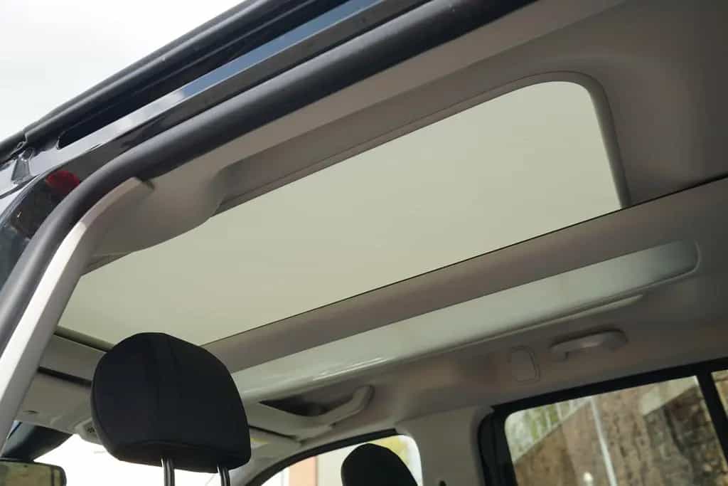 Citroën Berlingo 1.5 Blue-HDi Shine M Navi Panorama AHK 10/2018-photo-34
