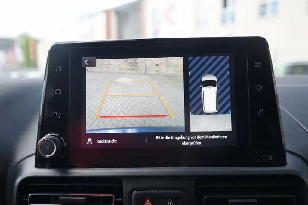 Opel Combo Life E 1.2 Elegance Fernlichtassistent PDC 05/2020-photo-12