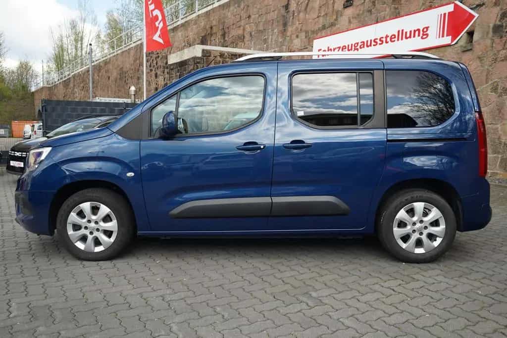 Opel Combo Life E 1.2 Elegance Fernlichtassistent PDC 05/2020-photo-2