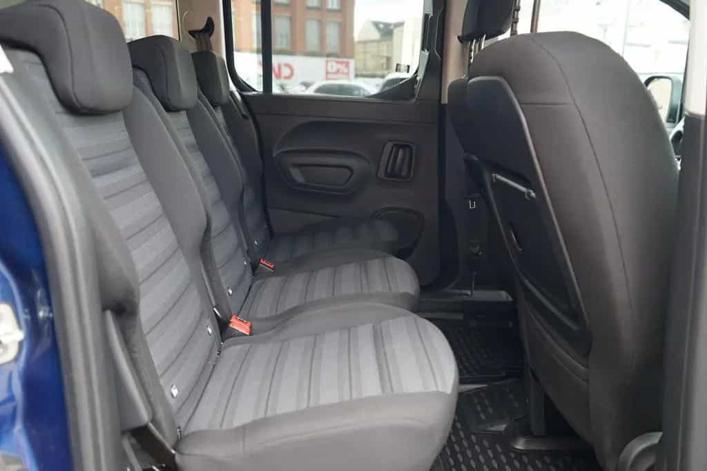 Opel Combo Life E 1.2 Elegance Fernlichtassistent PDC 05/2020-photo-27