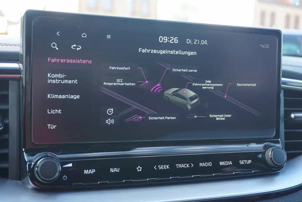 Kia XCeed 1.4 T-GDI Vision Aut. LED Navi AHK Kamera 03/2020-photo-13