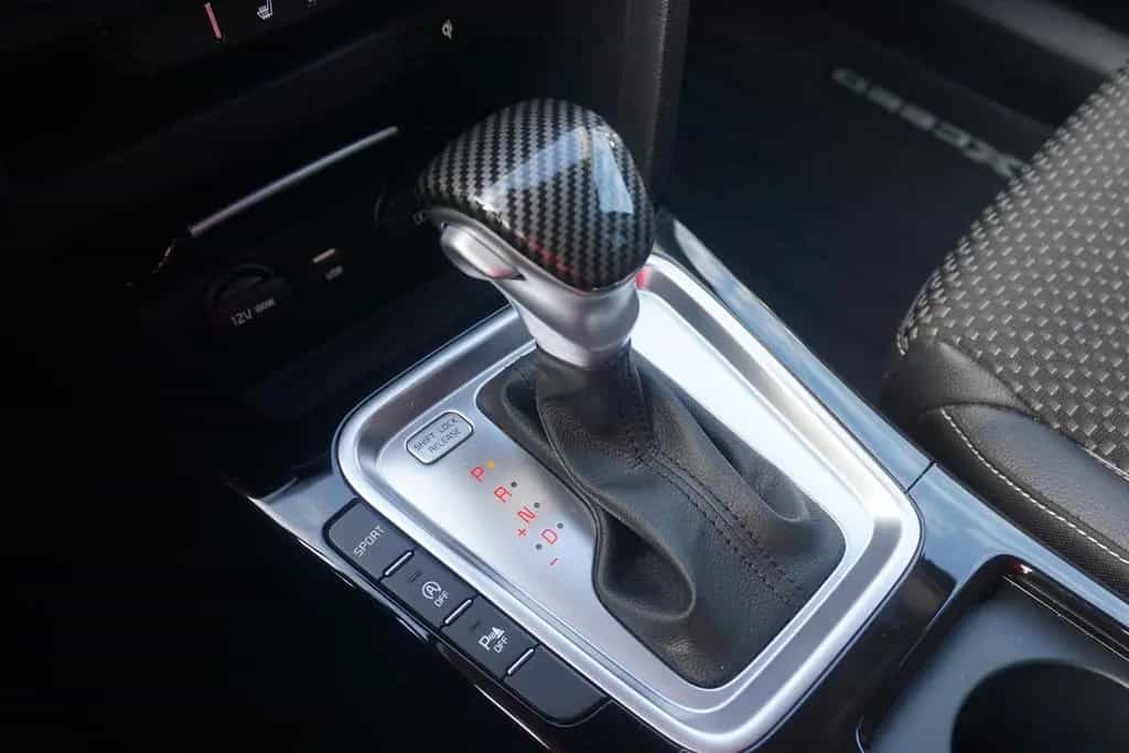 Kia XCeed 1.4 T-GDI Vision Aut. LED Navi AHK Kamera 03/2020-photo-16