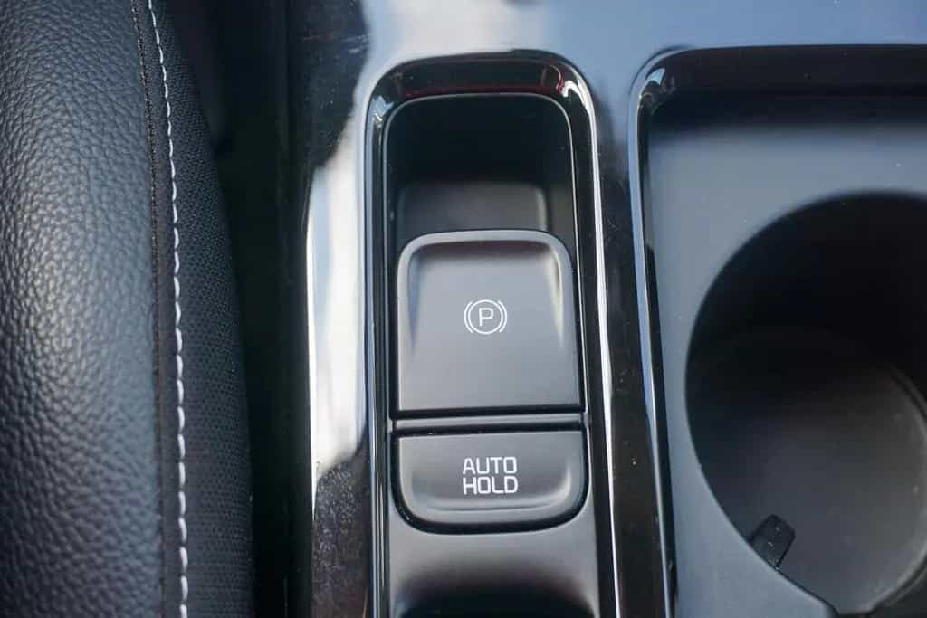 Kia XCeed 1.4 T-GDI Vision Aut. LED Navi AHK Kamera 03/2020-photo-18