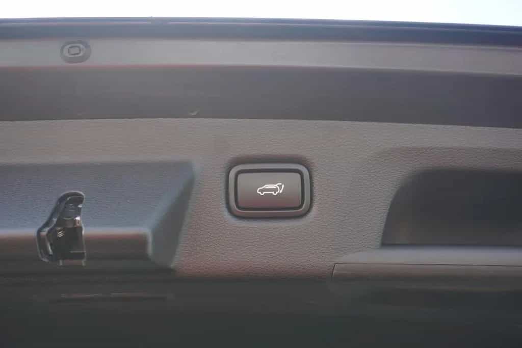 Kia XCeed 1.4 T-GDI Vision Aut. LED Navi AHK Kamera 03/2020-photo-33