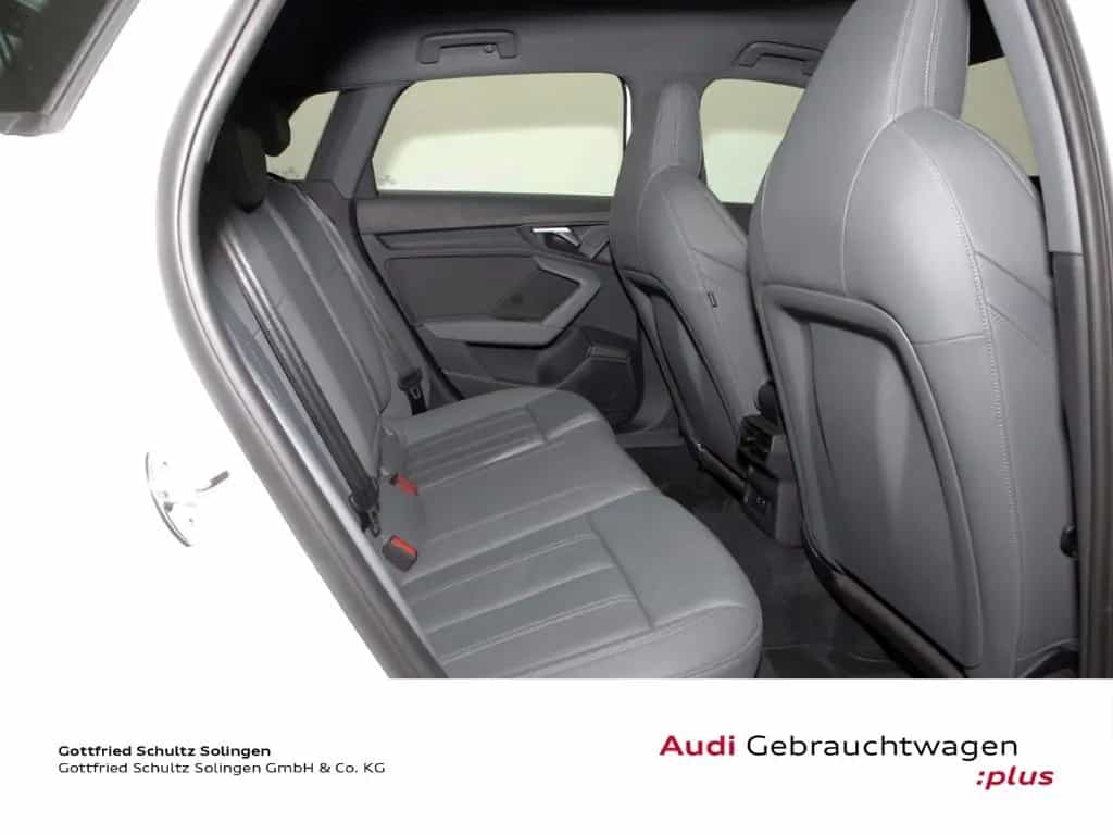 Audi A3 Sportback 30 TFSI S line 18 HUD RFK LED Leder 03/2023-photo-11