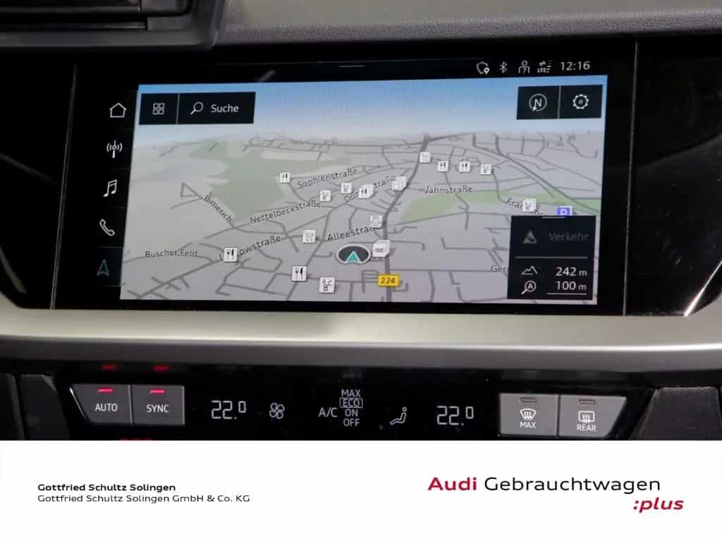 Audi A3 Sportback 30 TFSI S line 18 HUD RFK LED Leder 03/2023-photo-13
