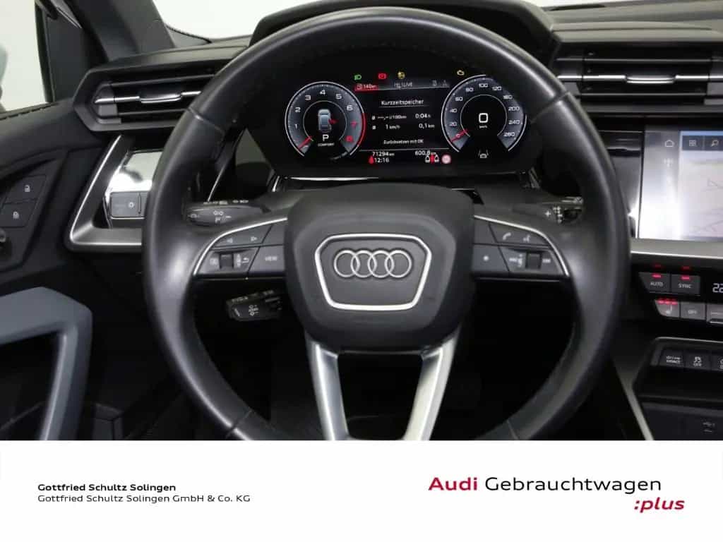 Audi A3 Sportback 30 TFSI S line 18 HUD RFK LED Leder 03/2023-photo-15