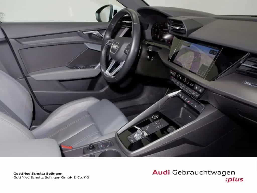 Audi A3 Sportback 30 TFSI S line 18 HUD RFK LED Leder 03/2023-photo-17