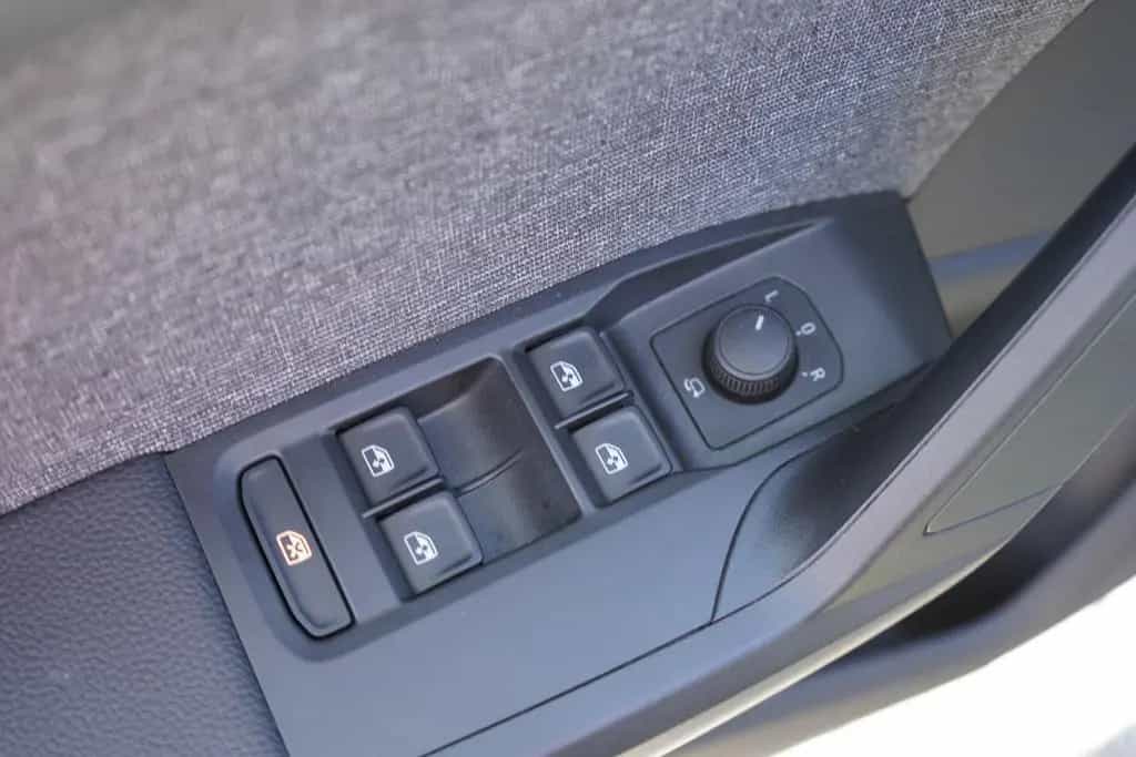 Seat Arona 1.0 TSI Virtual Cockpit LED Kamera Navi 01/2023-photo-23