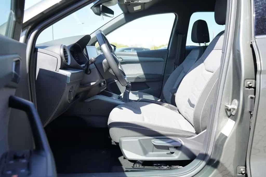 Seat Arona 1.0 TSI Virtual Cockpit LED Kamera Navi 01/2023-photo-24