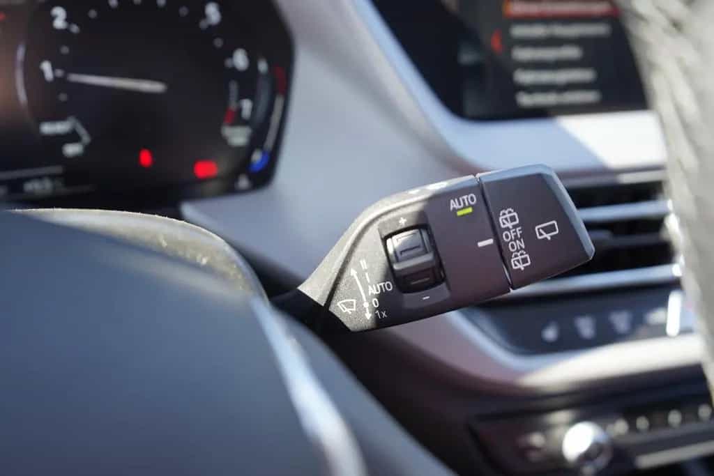 BMW 118 i Advantage Navi PDC Klimaaut. Tempomat DAB 01/2021-photo-13