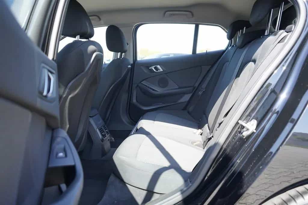 BMW 118 i Advantage Navi PDC Klimaaut. Tempomat DAB 01/2021-photo-23