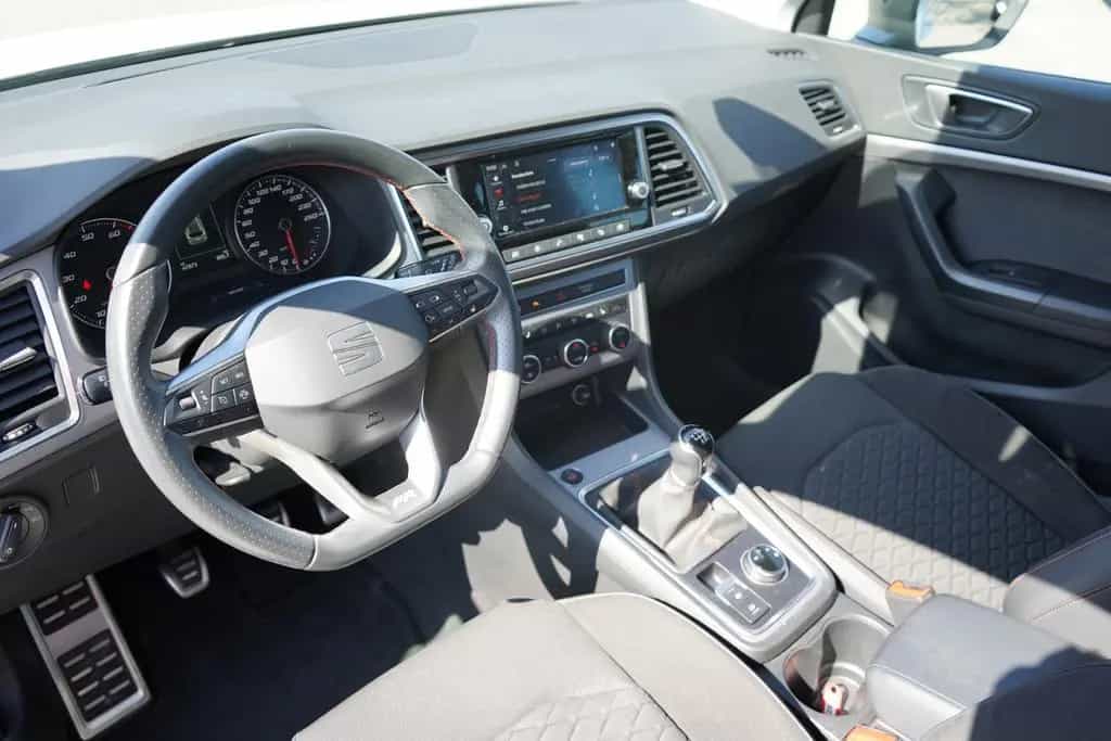 Seat Ateca 1.5 TSI FR LED ACC Kamera FullLink 01/2023-photo-7