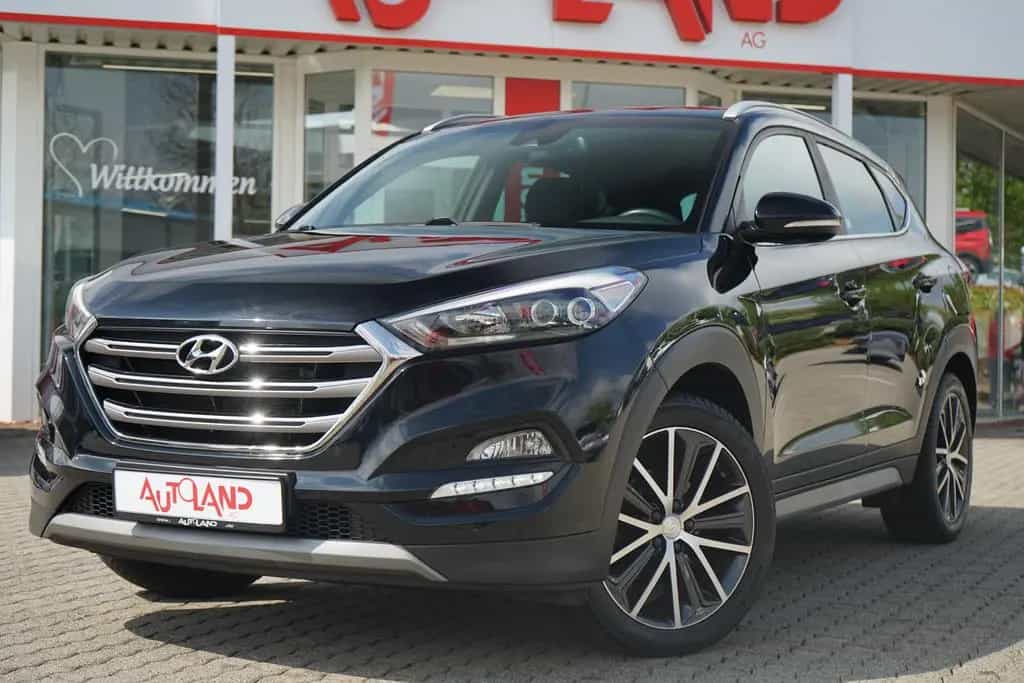 Hyundai TUCSON 1.6 Passion Navi Lenkradheizung Kamera 07/2018-photo-1