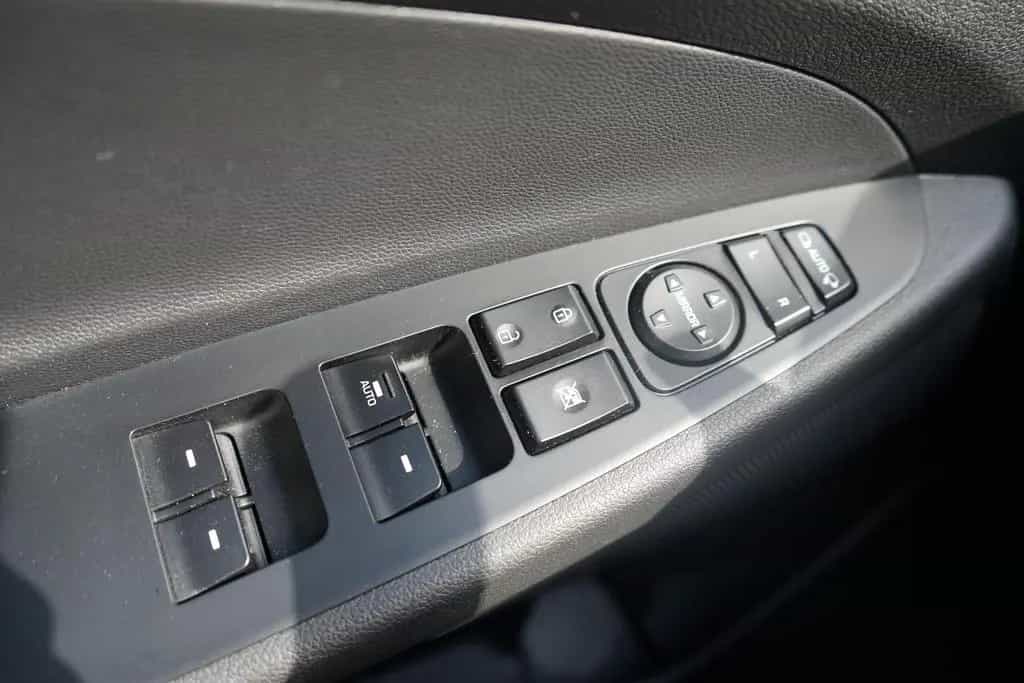 Hyundai TUCSON 1.6 Passion Navi Lenkradheizung Kamera 07/2018-photo-29