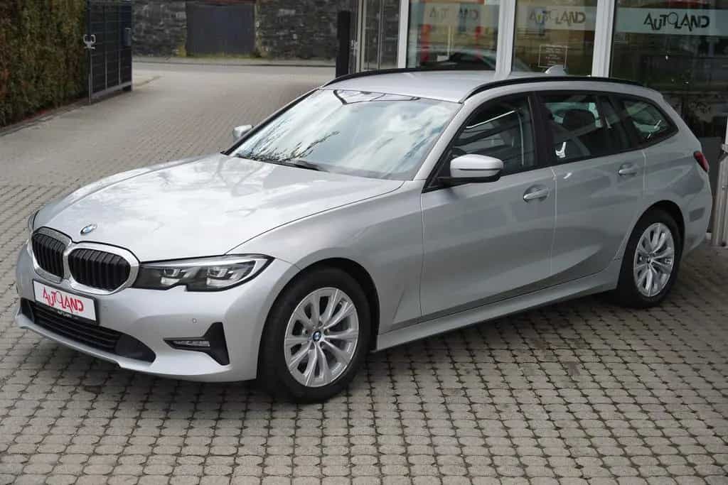 BMW 320 d xDrive Advantage LED Navi Tempomat SHZ PDC 04/2020-photo-2