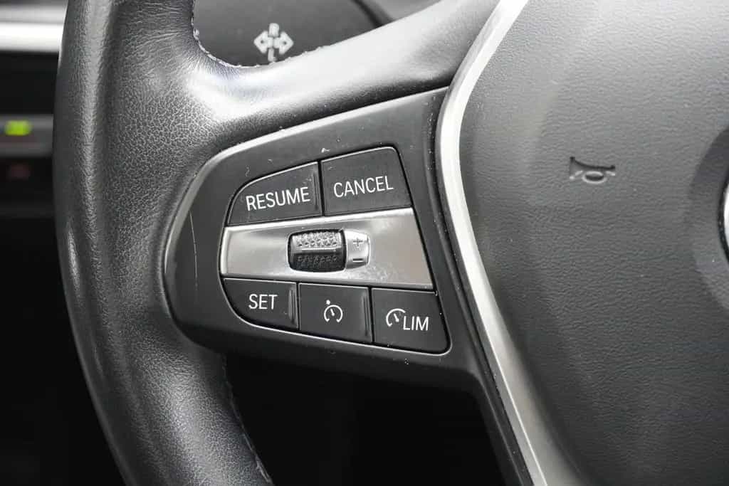 BMW 320 d xDrive Advantage LED Navi Tempomat SHZ PDC 04/2020-photo-26