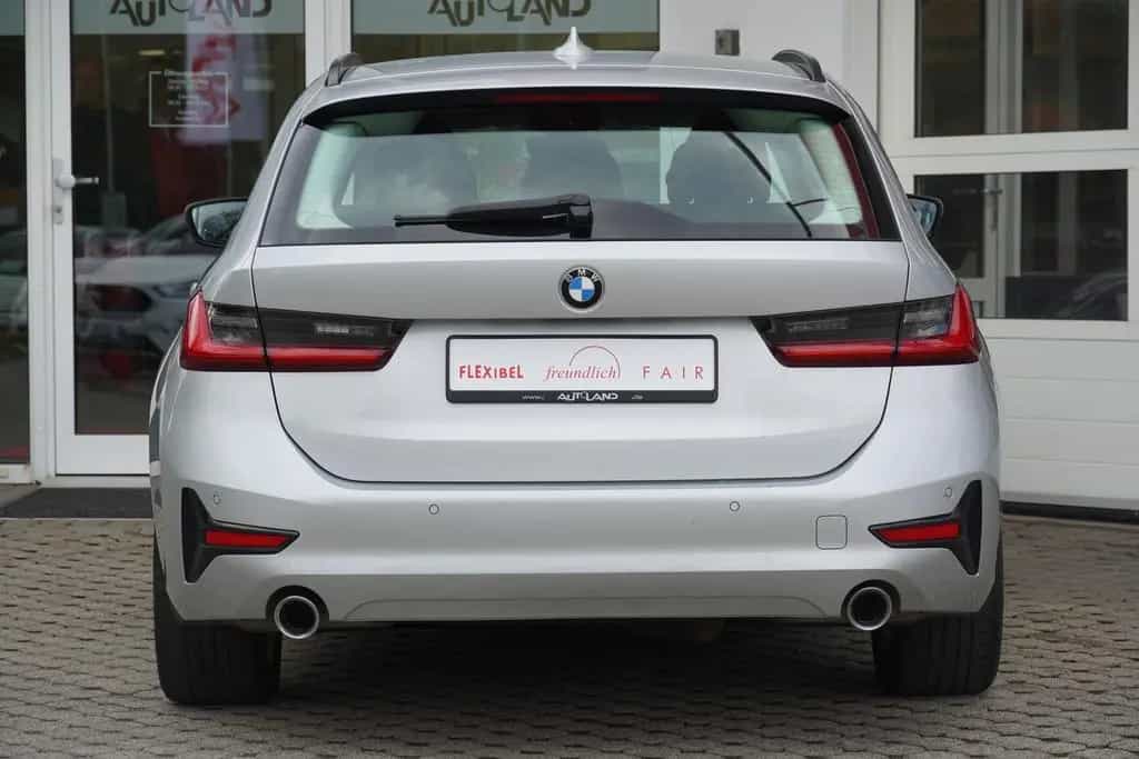 BMW 320 d xDrive Advantage LED Navi Tempomat SHZ PDC 04/2020-photo-4