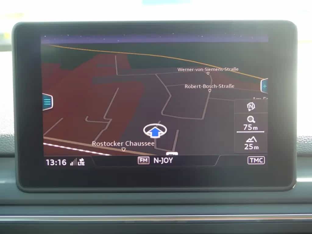 Audi A4 Avant 1.4 Bi-Xenon AHK Sitzheizung el. Heckkl 03/2018-photo-12