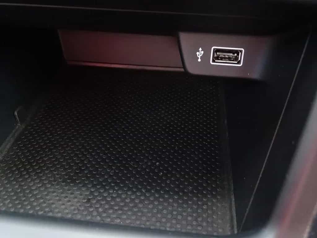 Volkswagen Polo 1.0 TSI DSG LED Navi ACC Sitzheizung 04/2018-photo-13